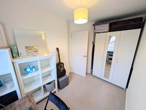 Photo 25- click for photo gallery